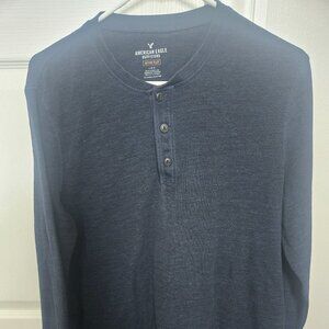 American Eagle long sleeve shirt